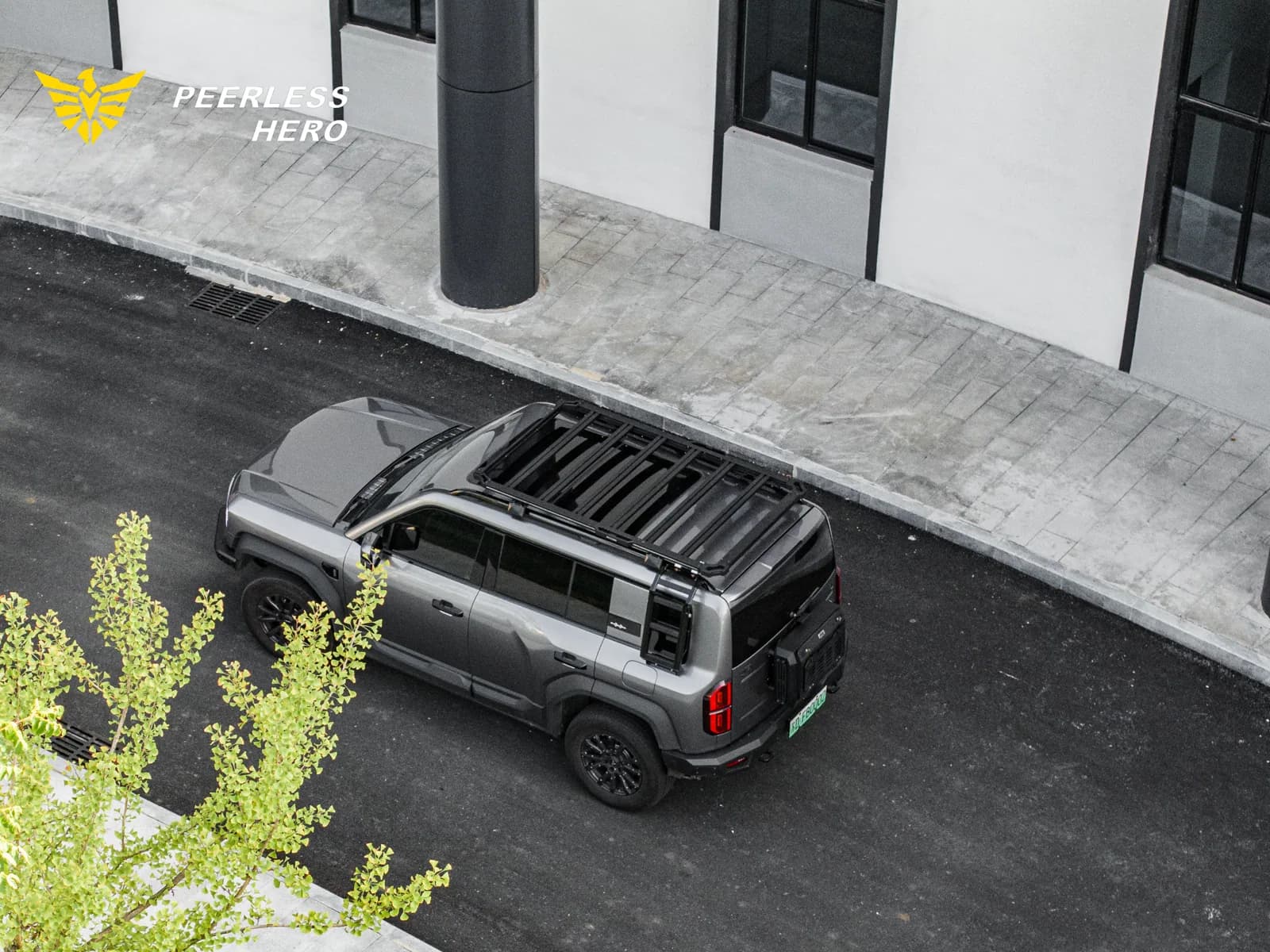 Roof rack detail, photo 1 of 14