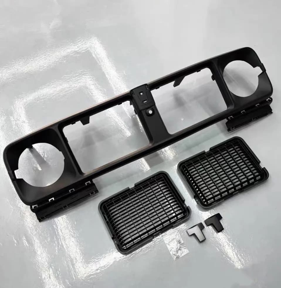 Tank 300 accessory detail