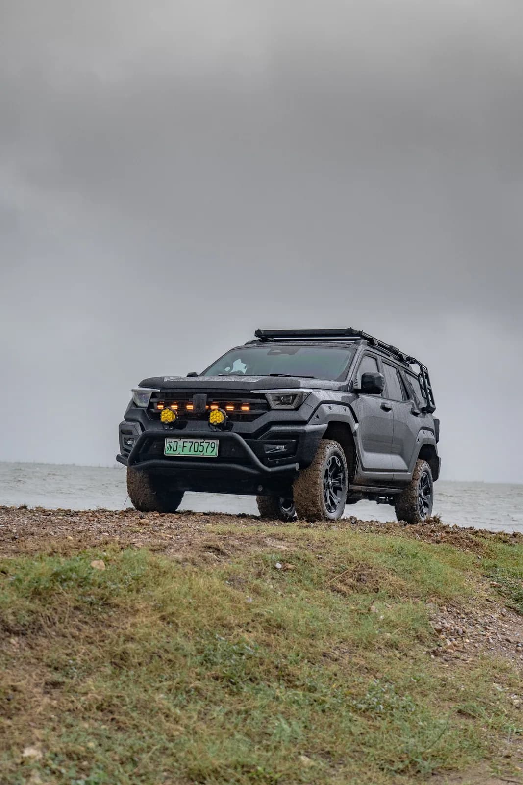 Tank 400 vehicle application scene